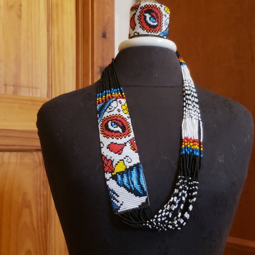 Sugar Skull beaded necklace & cuff bracelet EUC